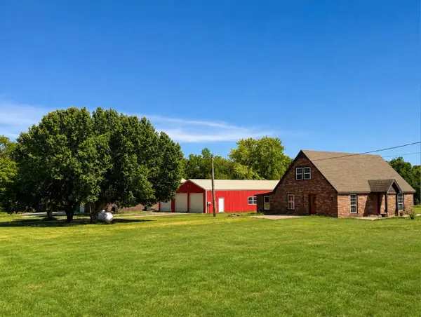 1915 S Lenapah Avenue, Skiatook, OK 74070
