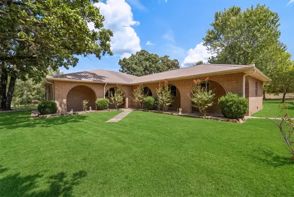 104269 Hwy 64 B, Muldrow, OK 74948