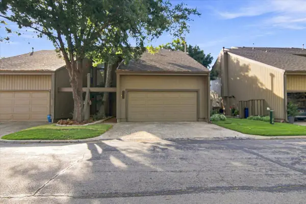5923 S Atlanta Avenue #2, Tulsa, OK 74105