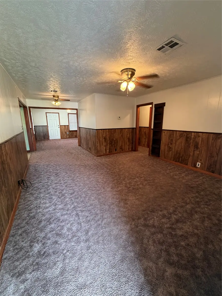 40 Payne Street, Pryor, OK 74361 - #2
