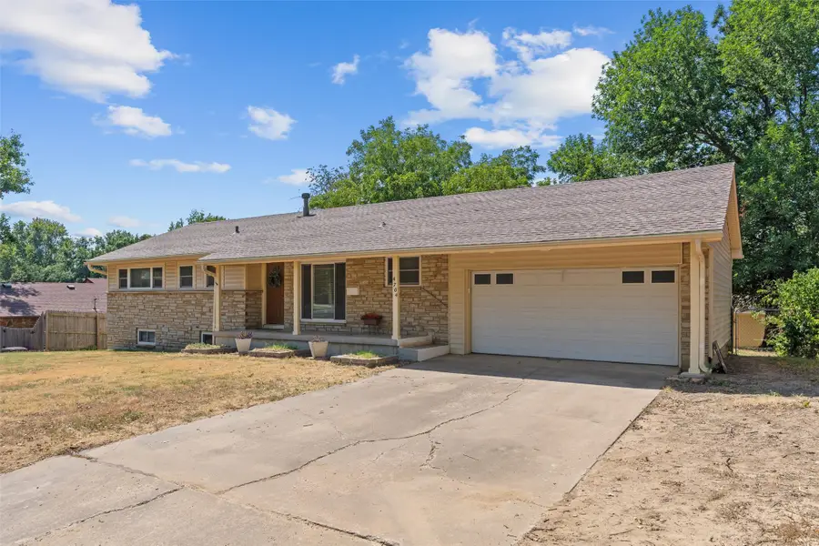 4704 Brookline Drive, Bartlesville, OK 74006 - #2