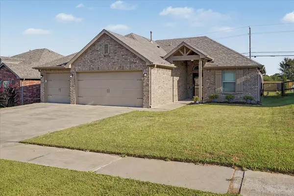 26833 E 142nd Street S, Coweta, OK 74429
