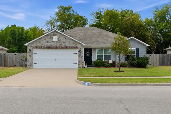 10912 N 100th East Avenue, Owasso, OK 74055