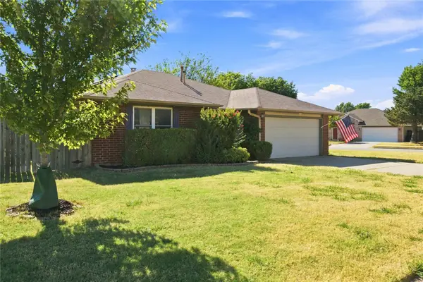 8710 N 124th East Avenue, Owasso, OK 74055