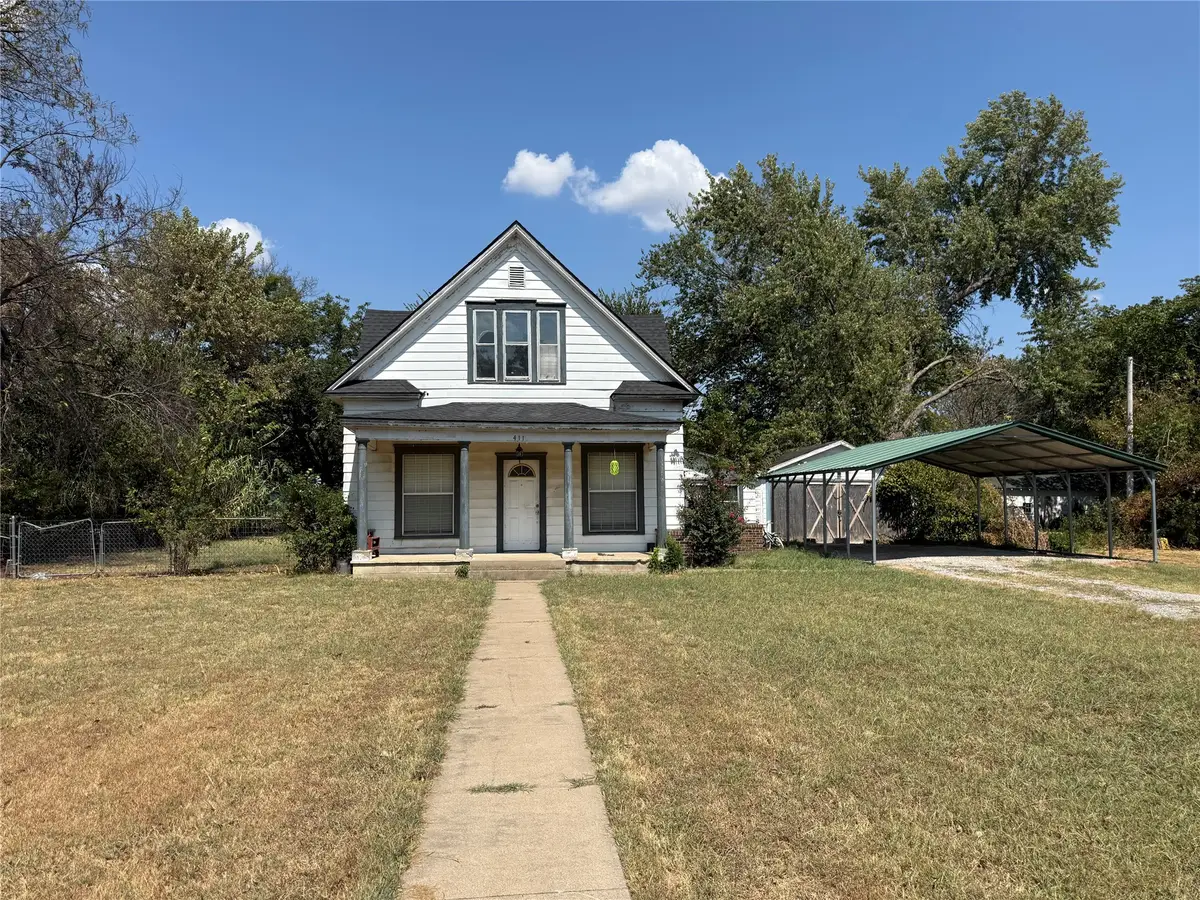 411 W 9 Street S, Chelsea, OK 74016 - #1