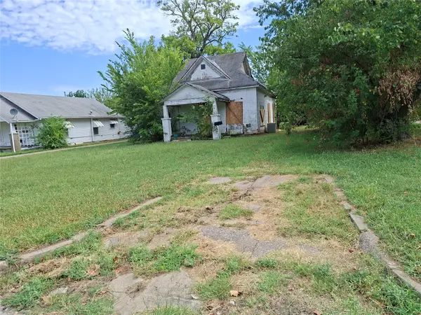 1109 E Broadway, Cushing, OK 74023