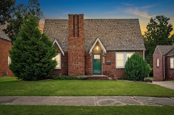1519 S Lewis Place, Tulsa, OK 74104