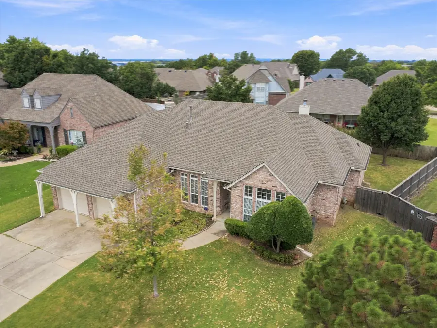 1721 W Montpelier Street, Broken Arrow, OK 74012 - #2