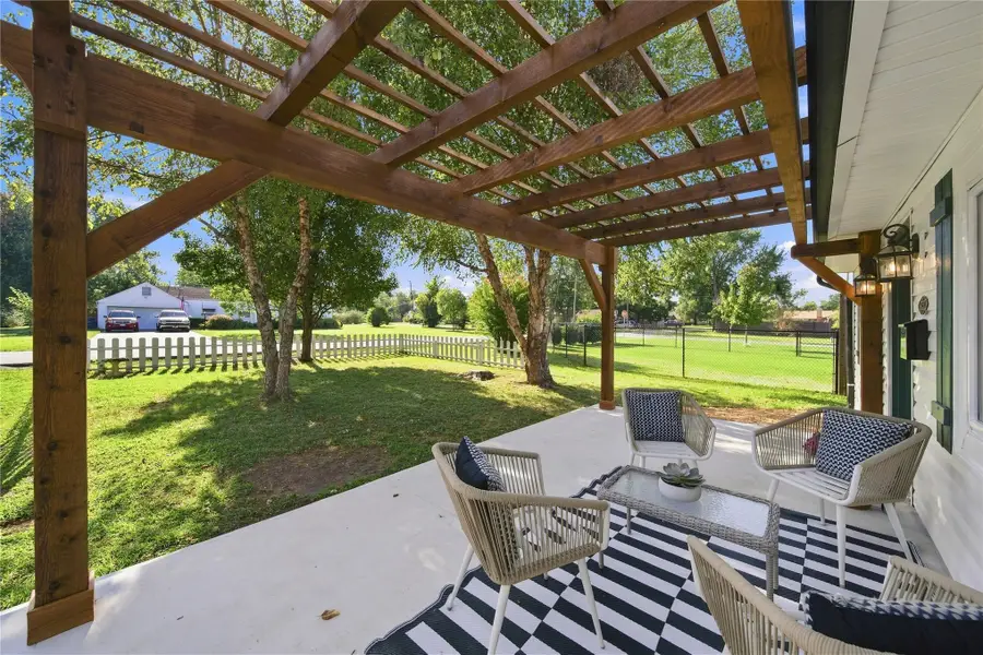 3250 S Fulton Avenue, Tulsa, OK 74135 - #3