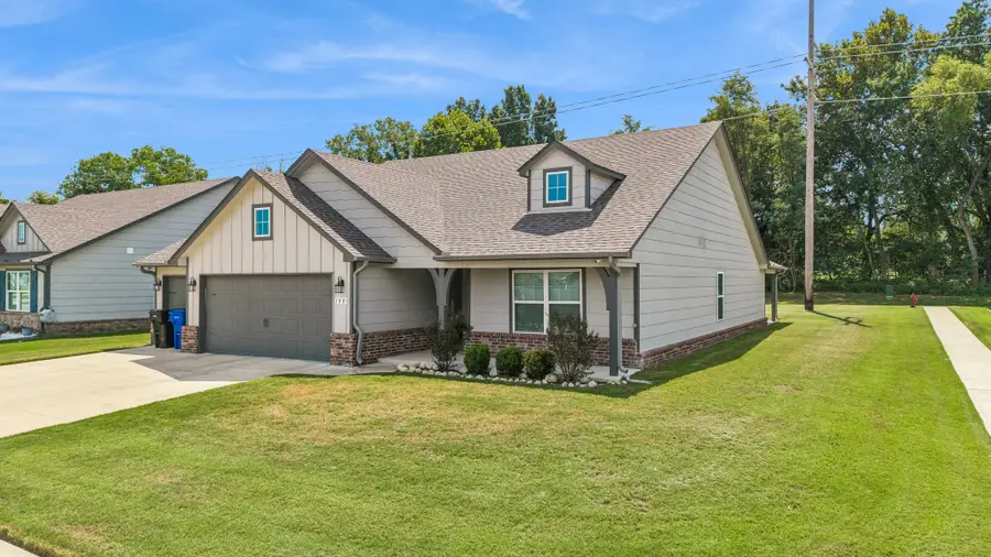 1801 E Winston Street, Broken Arrow, OK 74011 - #2