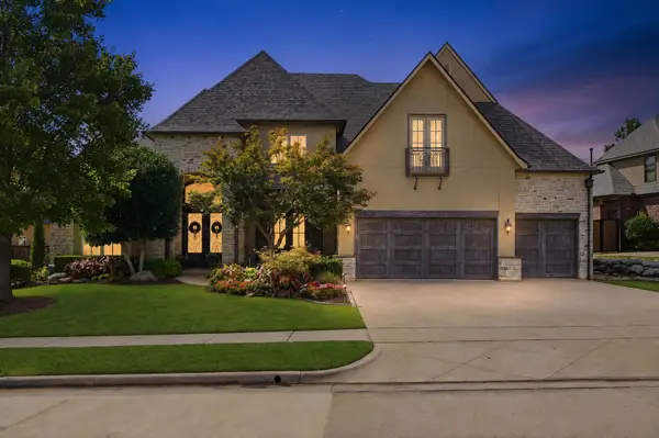 5713 W Austin Street, Broken Arrow, OK 74011