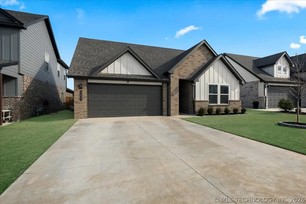 4623 S Chestnut Avenue, Broken Arrow, OK 74011 - #1