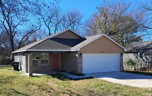 210 9th Se, Ardmore, OK 73401