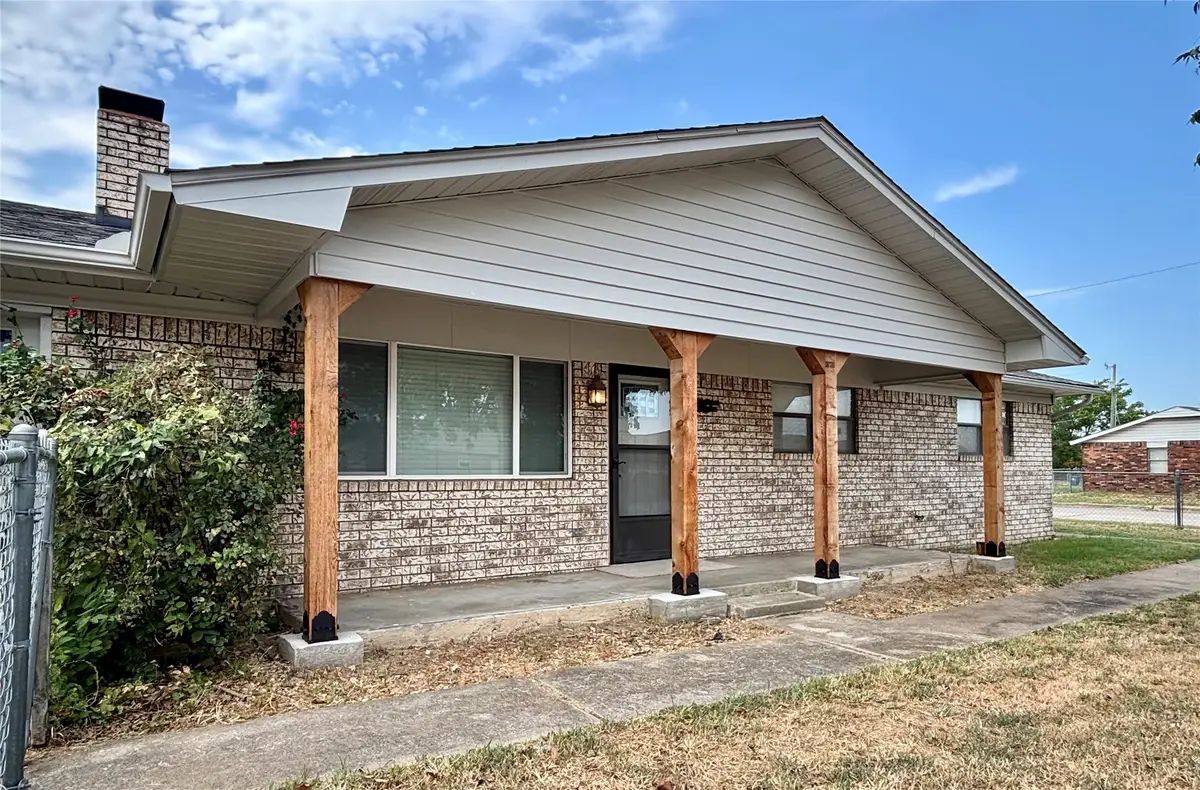 410 W Electric, McAlester, OK 74501 - #1