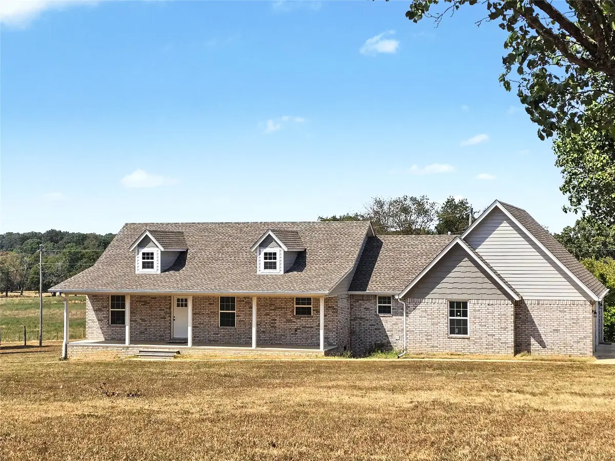 16068 W Jones Road, Tahlequah, OK 74464 - #1