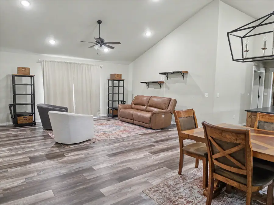 16068 W Jones Road, Tahlequah, OK 74464 - #2