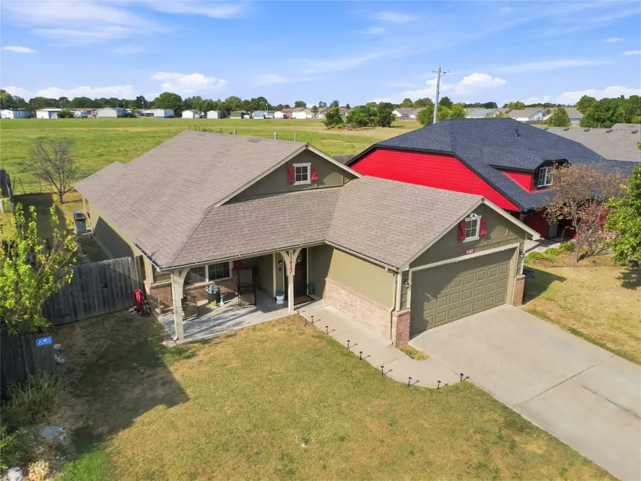 11423 E 110th Place N, Owasso, OK 74055 - #3