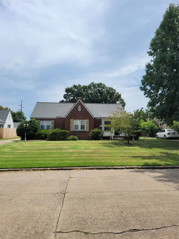 1207 S Birmingham Avenue, Tulsa, OK 74104