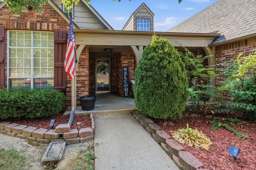 11608 E 102nd Street N, Owasso, OK 74055 - #2