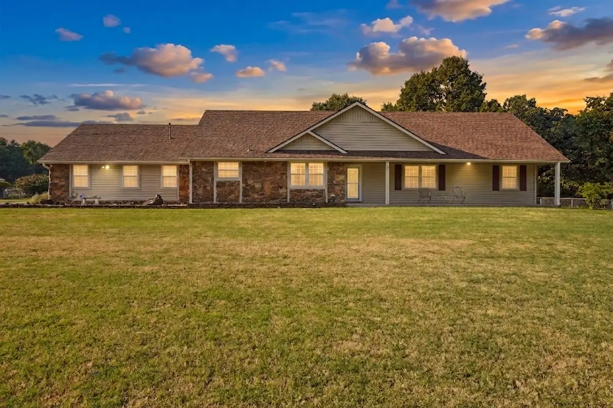 14256 E Dogwood Lane, Claremore, OK 74019 - #1