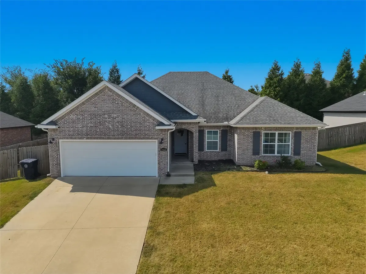 1421 Colonel Mcneil, Prairie Grove Township, Ar 72753 - #1