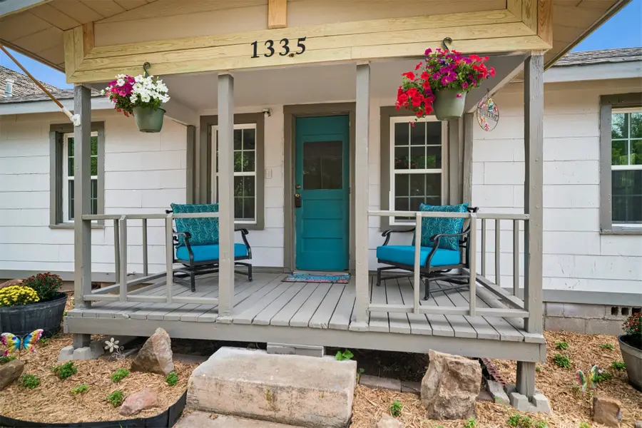 1335 E Maple St, Cushing, OK 74023 - #3
