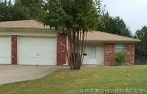 821 N Brown Street, Sapulpa, OK 74066 - #1