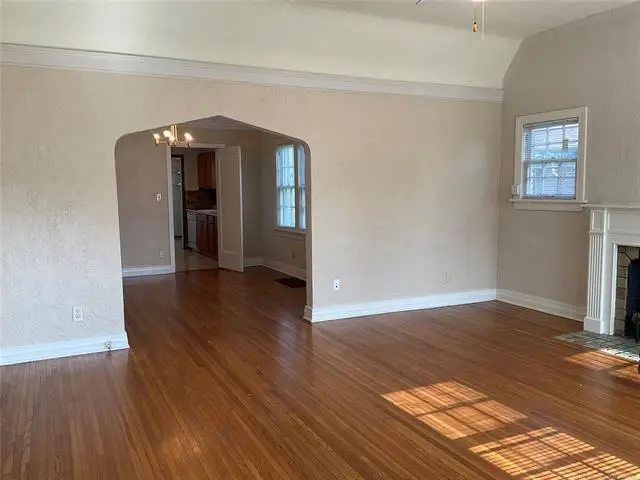 1208 S Jamestown Avenue E, Tulsa, OK 74112 - #3