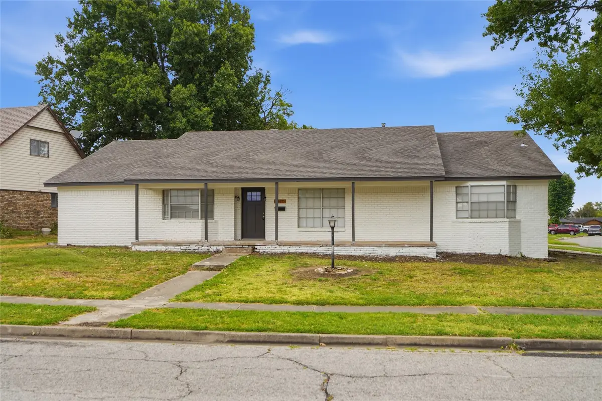 2617 S 90th East Avenue, Tulsa, OK 74129 - #1
