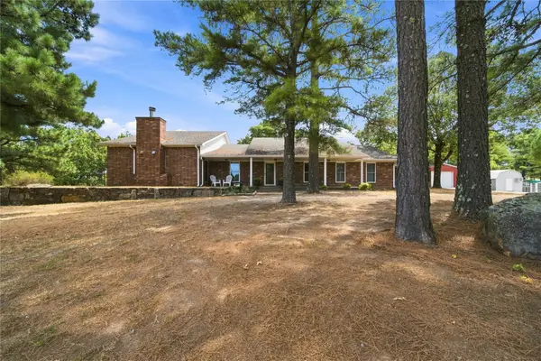 30150 S County Road 4430, Stigler, OK 74462