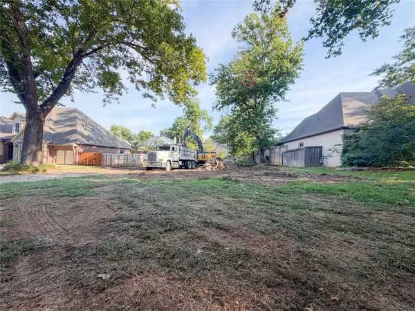 2529 E 25th Place, Tulsa, OK 74114