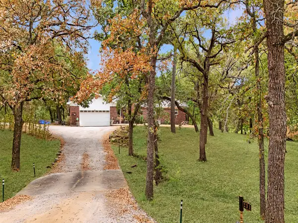 231 Serpentine Street, Lone Grove, OK 73443