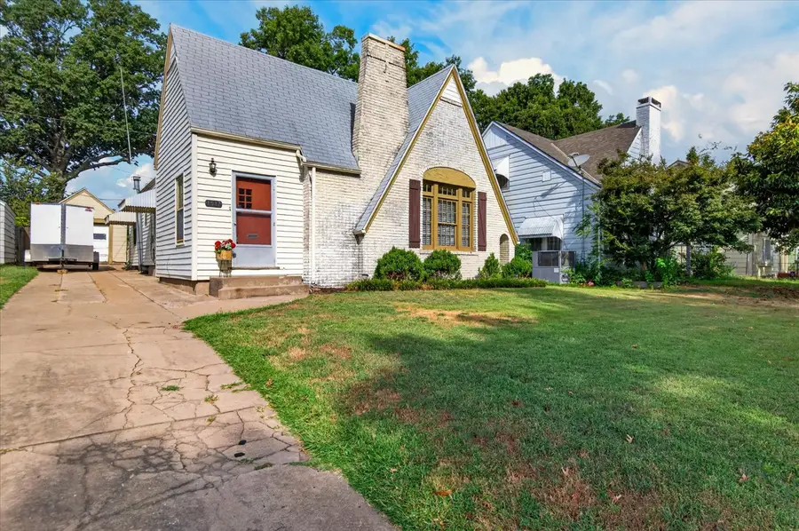 1517 S Osage Avenue, Bartlesville, OK 74003 - #2