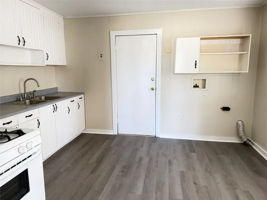 1809 Delaware, Muskogee, OK 74403 - #3