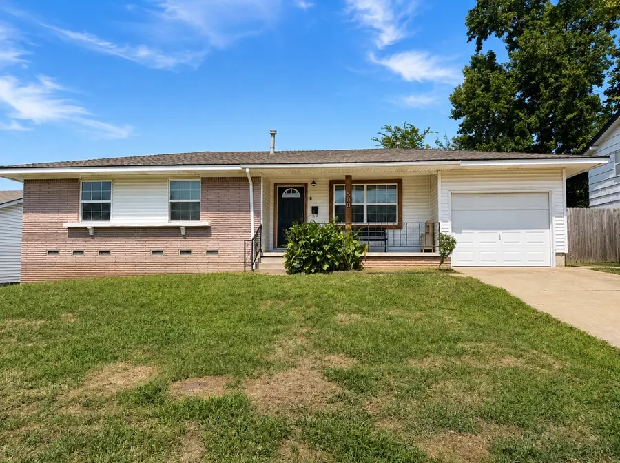508 N Moccasin Place, Sapulpa, OK 74066 - #2