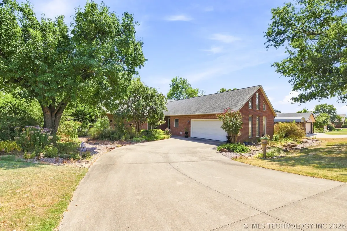 1022 N Douglas Drive, Claremore, OK 74017 - #1