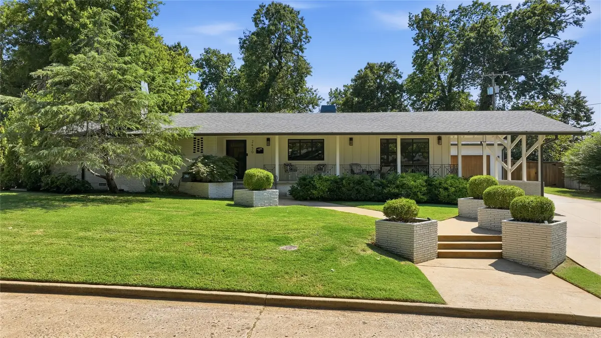 2450 E 32nd Street, Tulsa, OK 74105 - #1