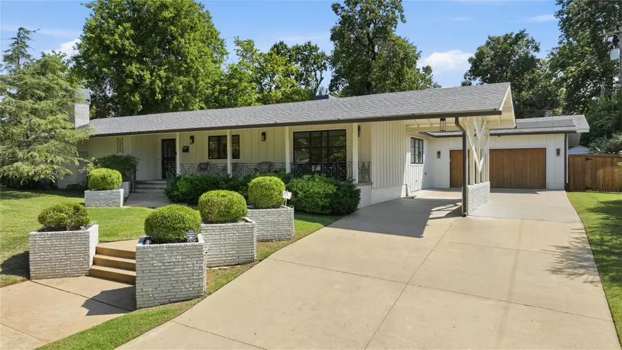2450 E 32nd Street, Tulsa, OK 74105 - #2