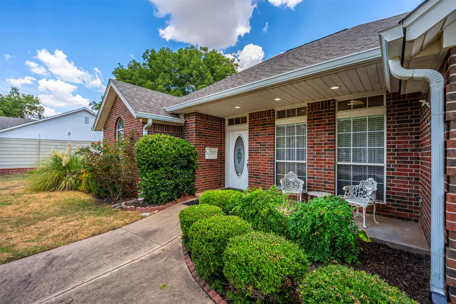 210 S 8th, Davis, OK 73030 - #3