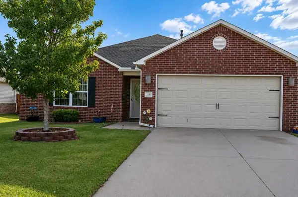 23092 W Bessie Street, Claremore, OK 74019