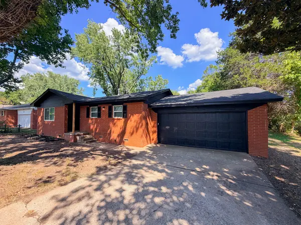 905 Lamer Avenue, Tahlequah, OK 74464