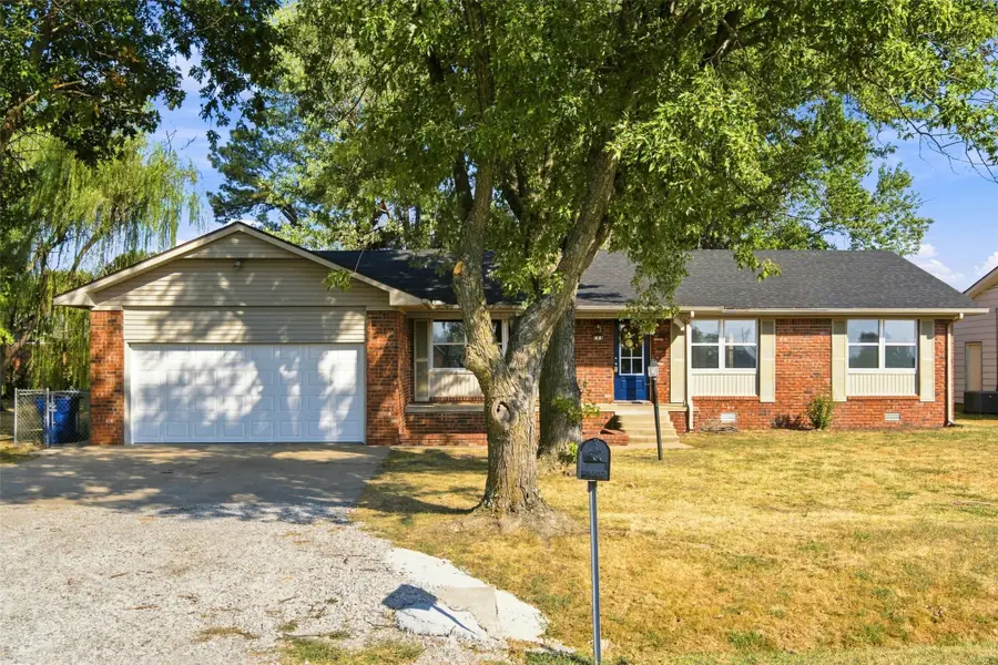 808 N Brown, Vinita, OK 74301 - #2