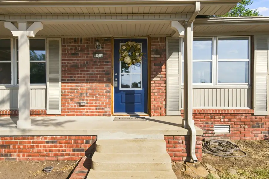 808 N Brown, Vinita, OK 74301 - #3