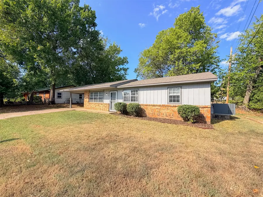 102 Kupsick Street, Tahlequah, OK 74464 - #3