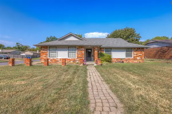 4020 S Birch Place, Broken Arrow, OK 74011