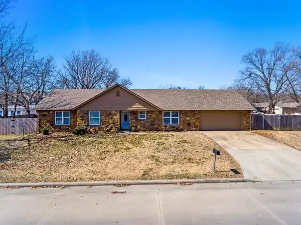 1631 Valley Parkway, Claremore, OK 74017