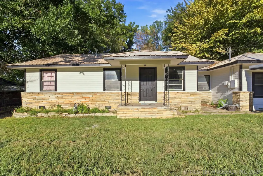 426 S Fairland Avenue, Coweta, OK 74429 - #2