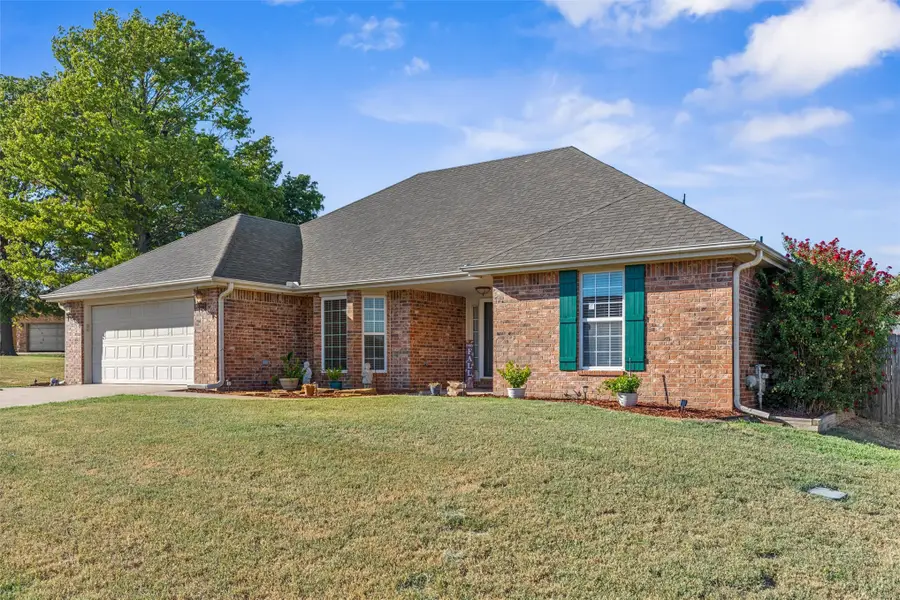 5633 Parkhill Court, Bartlesville, OK 74006 - #3