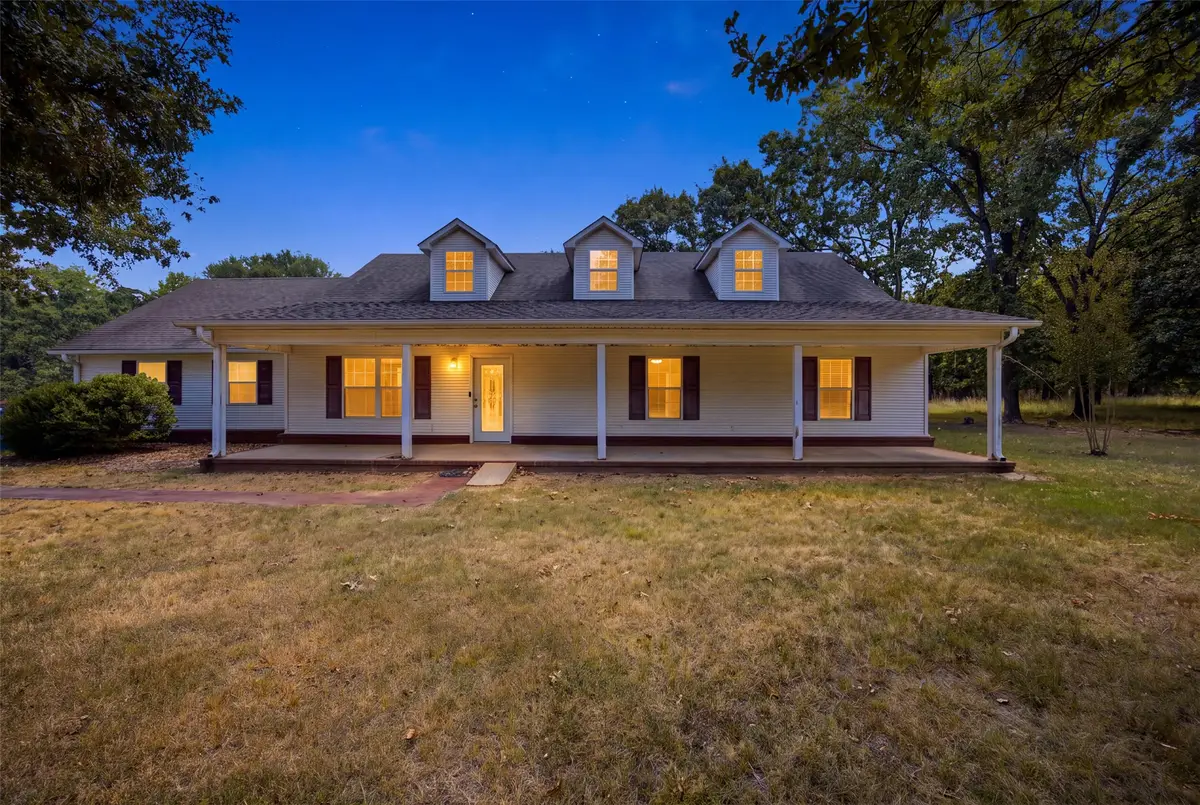 800 Linn, Hartshorne, OK 74547 - #1