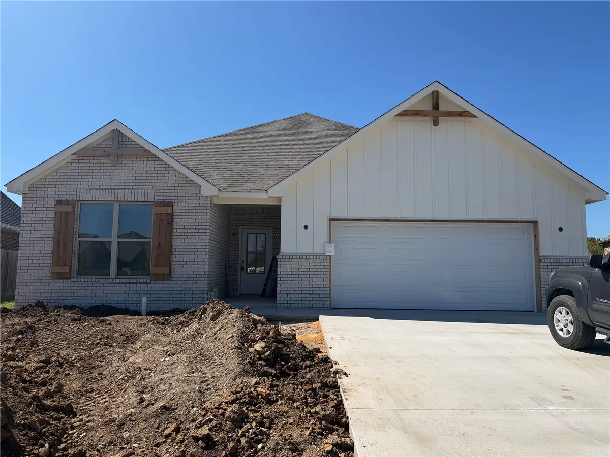 4230 Village Park Drive, Skiatook, OK 74070 - #1